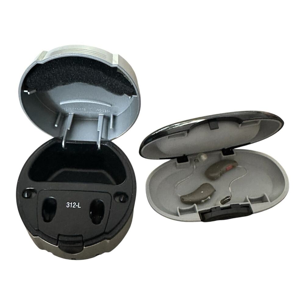 Rexton Quintra Hearing Aid Pair w/ Case & Charger 3G-04 312-L Gray 18 Working